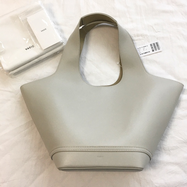 【新品】VASIC ヴァジックMASK MINI マスクミニ バッグ アイボリー