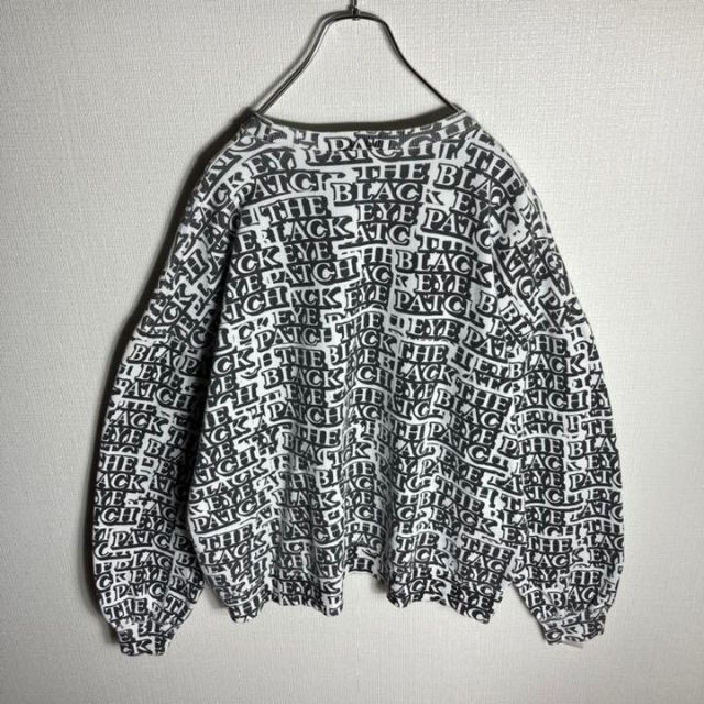 即完売】ブラックアイパッチ 総柄 ワンポイント刺繍ロゴ スウェット XL