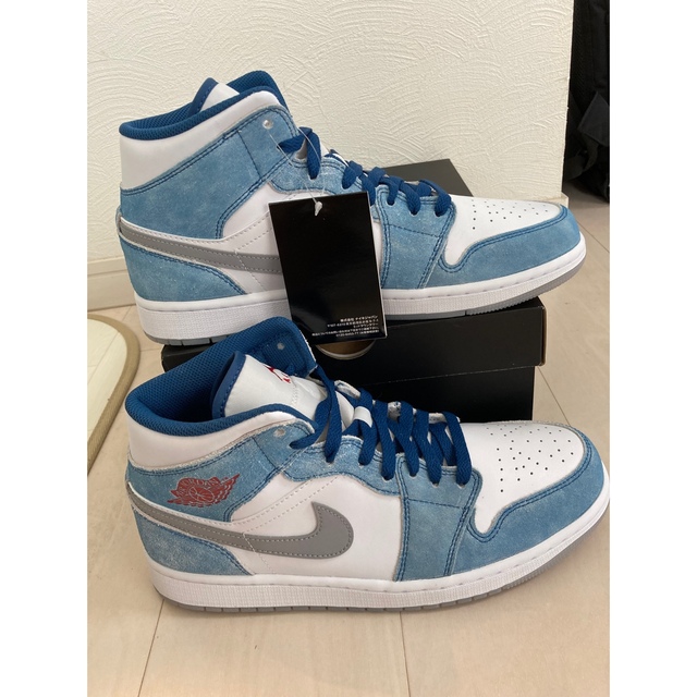 NIKE(ナイキ)のNike Air Jordan 1 University Blue Grey メンズの靴/シューズ(スニーカー)の商品写真