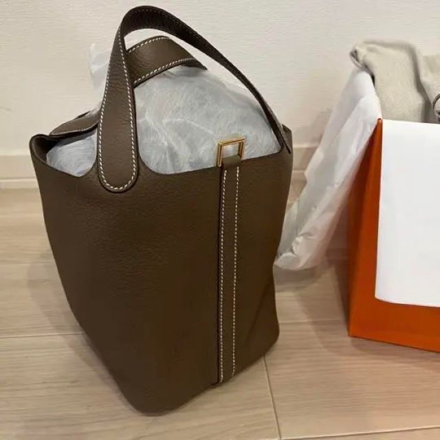 ランキングや新製品バッグ注目の CHANEL - CHANEL フラップバッグ クラシック マトラッセ
