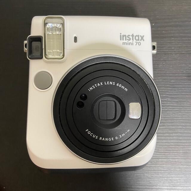 富士フイルム(フジフイルム)のチェキ instax mini 70  電池交換済み スマホ/家電/カメラのカメラ(フィルムカメラ)の商品写真