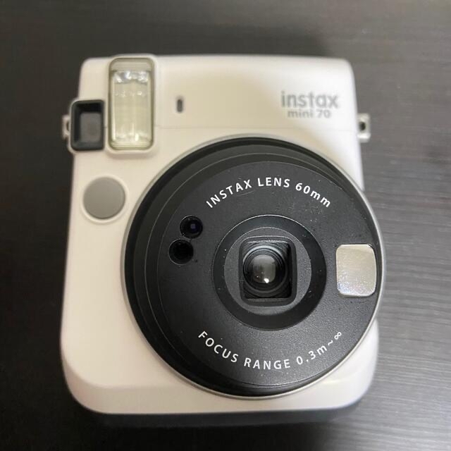 富士フイルム(フジフイルム)のチェキ instax mini 70  電池交換済み スマホ/家電/カメラのカメラ(フィルムカメラ)の商品写真