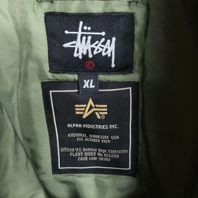 STUSSY(ステューシー)の【25周年特別記念モデル】ステューシー　MA-1　ブルゾン　アルファー　美品 メンズのジャケット/アウター(フライトジャケット)の商品写真