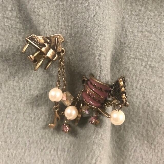 axes femme(アクシーズファム)のアクシーズファム❤︎ダングル チャーム付き ❤︎クラシカル イヤカフ❤︎ レディースのアクセサリー(イヤーカフ)の商品写真