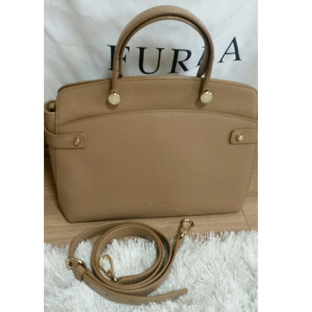 FURLA バック