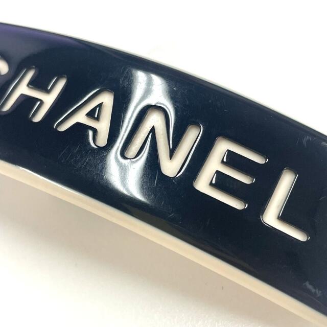 シャネル CHANEL ロゴ ヘアアクセサリー バレッタ プラスチック ブラック×アイボリー 美品 3