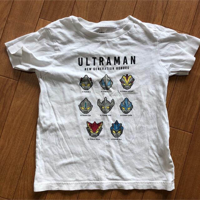 UNIQLO(ユニクロ)のUNIQLO ウルトラマン　Tシャツ　２枚　110センチ キッズ/ベビー/マタニティのキッズ服男の子用(90cm~)(Tシャツ/カットソー)の商品写真