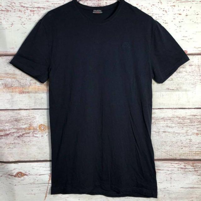 Kappa(カッパ)の輸入古着 Kappa 刺繍ロゴ ネイビー Lサイズ メンズのトップス(Tシャツ/カットソー(半袖/袖なし))の商品写真