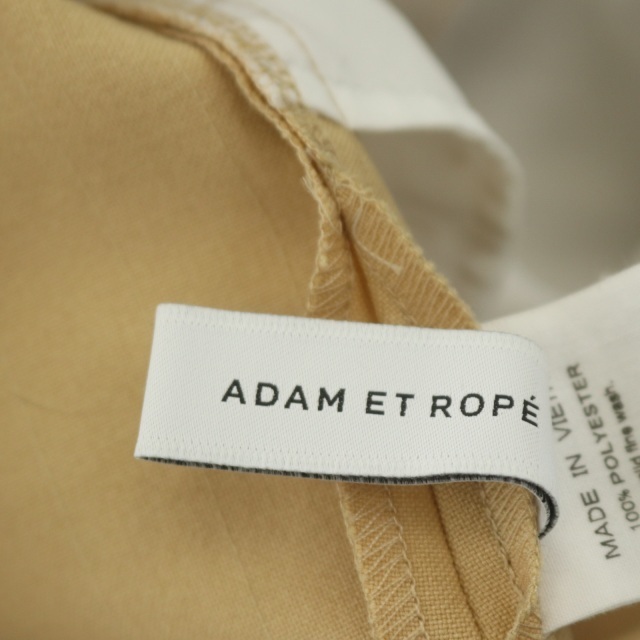 Adam et Rope'(アダムエロぺ)のアダムエロペ 20SS スリムスラックス テーパードパンツ ボトムス ベージュ レディースのパンツ(その他)の商品写真