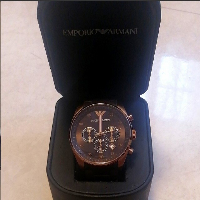 エンポリオアルマーニ EMPORIOARMANI 腕時計 ブラウン クロノグラフ