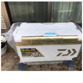 DAIWA ダイワ　クーラーボックス　35L zss 保冷力最強