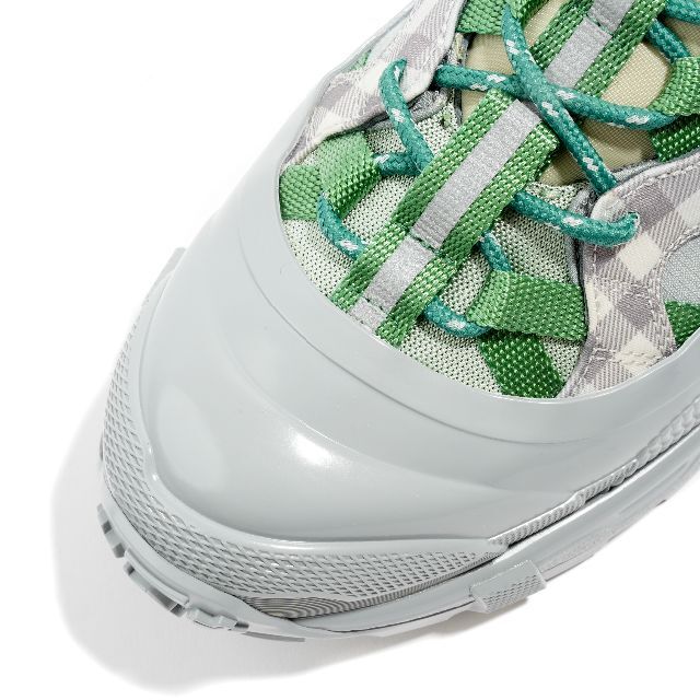 BURBERRY - 新品 Burberry Arthur Check Sneakers 42の通販 by