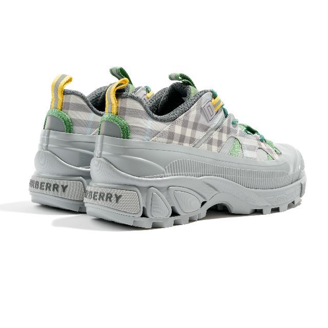 BURBERRY - 新品 Burberry Arthur Check Sneakers 42の通販 by