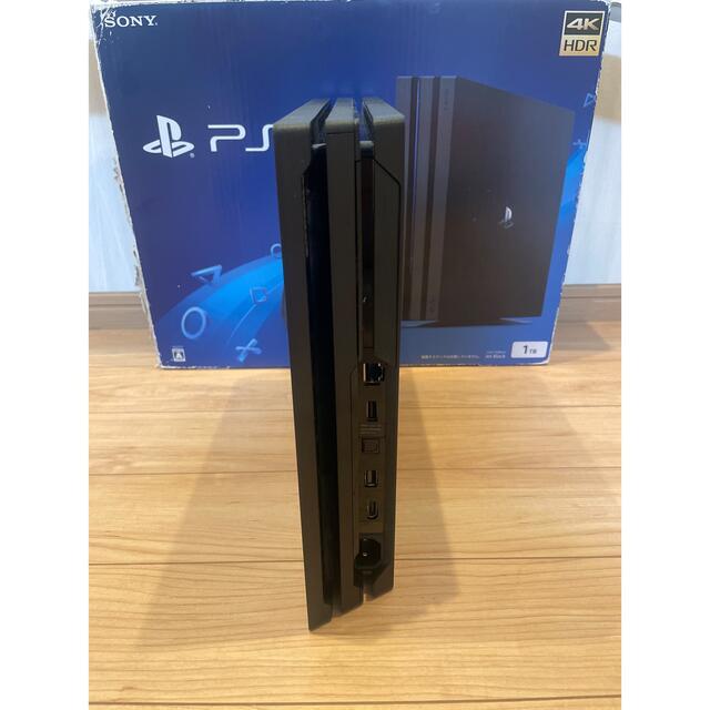 PlayStation®4 Pro ジェット・ブラック 1TB | eloit.com