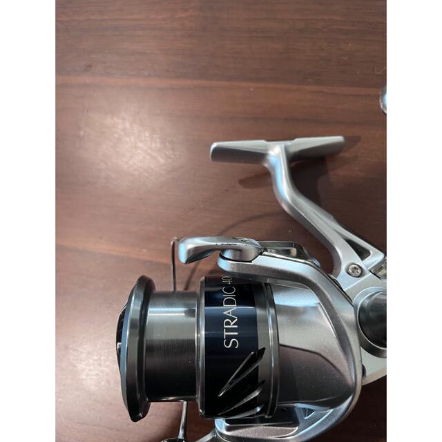 SHIMANO(シマノ)のシマノ　15 ストラディック　4000HGM スポーツ/アウトドアのフィッシング(リール)の商品写真