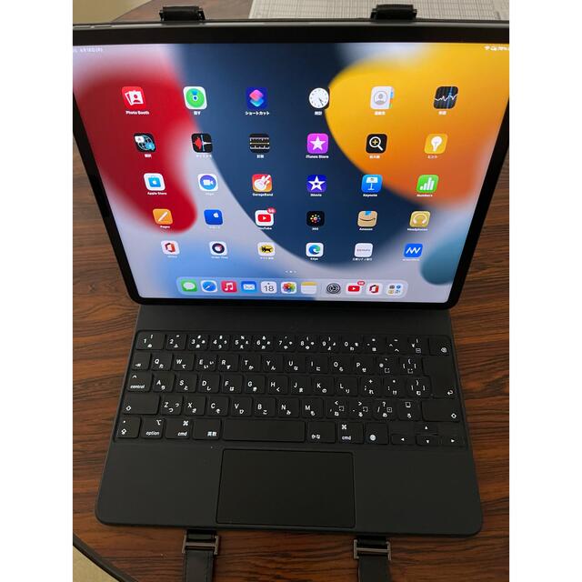 iPad(アイパッド)のipad Pro12.9(第5世代) Wi-Fi スマホ/家電/カメラのPC/タブレット(タブレット)の商品写真