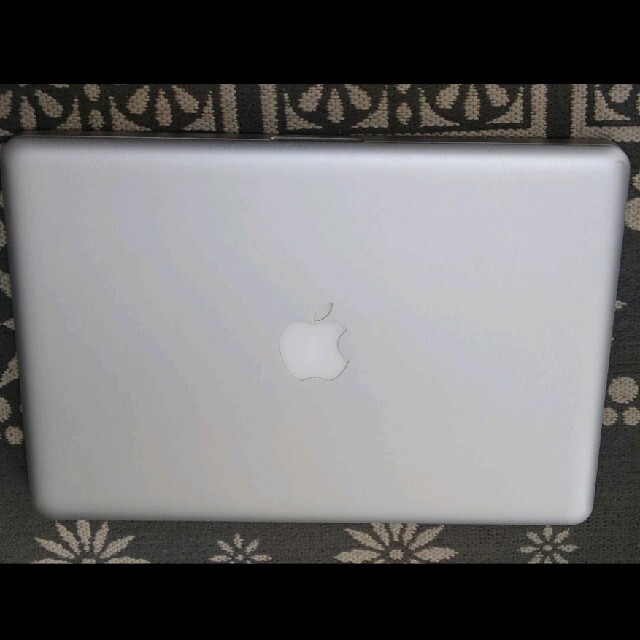 ◆値引き！MacBookPro 13 Mid 2012 本体クリアカバー黒付き◆ 5