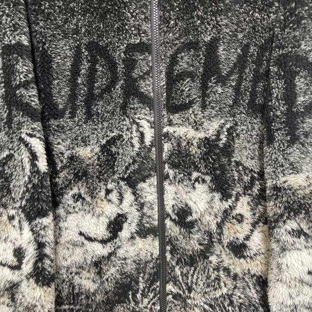 supreme ウルフ　フリース