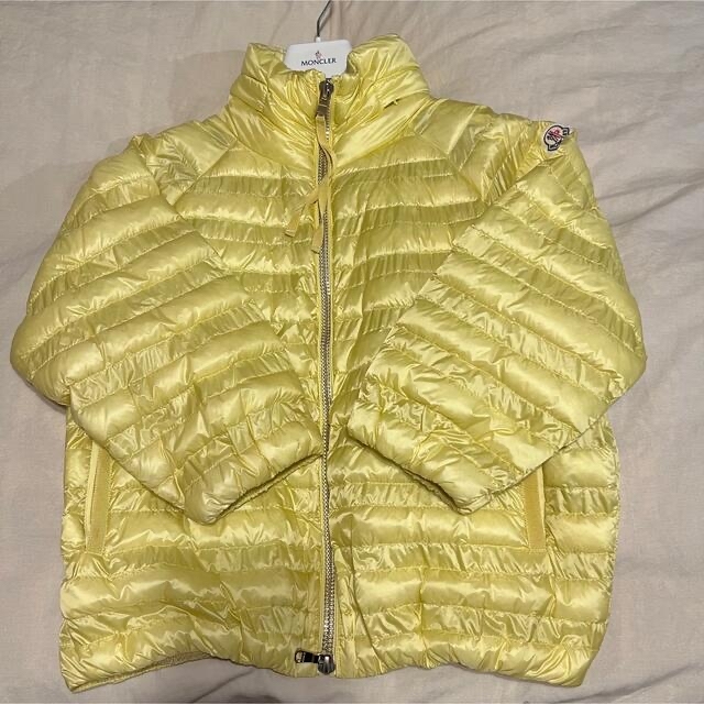 MONCLER 軽量ダウン　美品　お値下げ不可