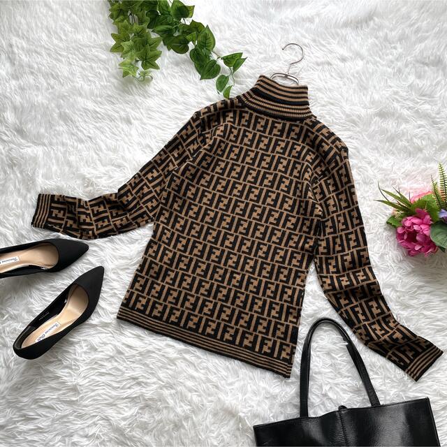 美しい FENDI ズッカ柄 タートルネック トップス ニット/セーター