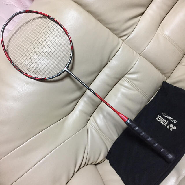 YONEX(ヨネックス)のヨネックスバドミントンラケット スポーツ/アウトドアのスポーツ/アウトドア その他(バドミントン)の商品写真