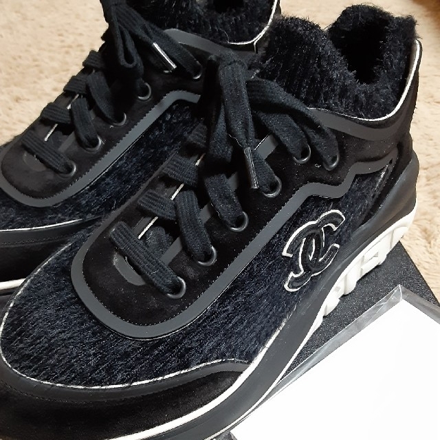 新作人気 CHANEL - 37 正規品 シャネル スニーカー スニーカー