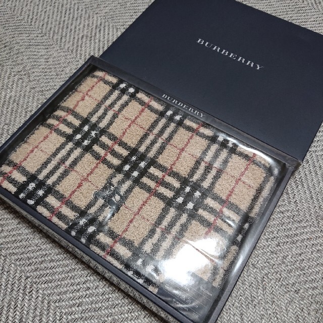 BURBERRY - バーバリー ノバチェック バスタオル 未使用の通販 by ゆん