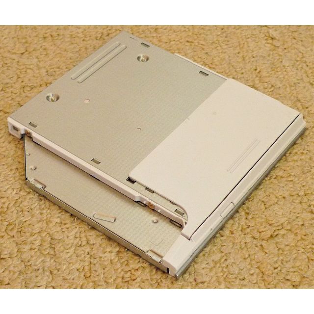 富士通(フジツウ)のFMV SH90用交換用DVDスーパーマルチドライブ 白色 スマホ/家電/カメラのPC/タブレット(PCパーツ)の商品写真