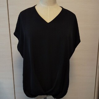 イグニス(IGNIS)のブラックフレンチスリーブ トップス(Tシャツ(半袖/袖なし))