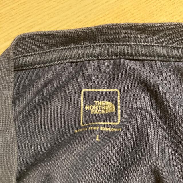 THE NORTH FACE(ザノースフェイス)の【THE NORTH FACE】ロゴTシャツ(メンズスモールボックスロゴティー) メンズのトップス(Tシャツ/カットソー(半袖/袖なし))の商品写真