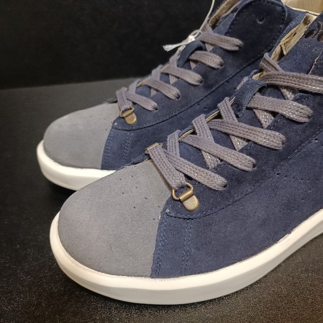 ディアドラ(DIADORA HERITAGE) ポルトガル製スニーカー 青 42