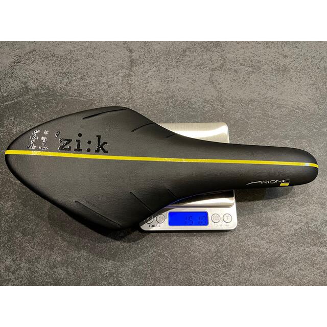 フィジーク Fizik アリオネ00 フルカーボン 超軽量 最上位モデルの通販