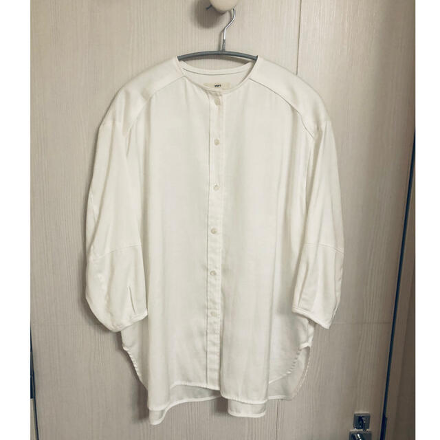 Drawer(ドゥロワー)のyori コットンリネンシャツ ホワイト 36 レディースのトップス(シャツ/ブラウス(長袖/七分))の商品写真