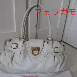 高級品市場バッグサルヴァトーレフェラガモ トートバッグ(レディース)（ホワイト/白色系