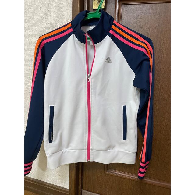 adidas(アディダス)のadidas ジャージ  キッズ/ベビー/マタニティのキッズ服女の子用(90cm~)(ジャケット/上着)の商品写真