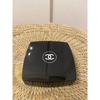 シャネル(CHANEL)のシャネル プードゥル ルミエール 40 ホワイト オパール 8.5g(フェイスパウダー)