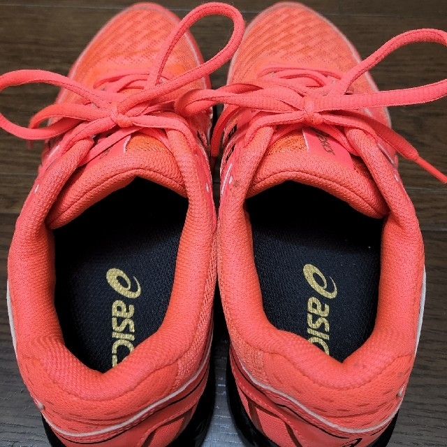 asics(アシックス)の子供靴 キッズ/ベビー/マタニティのキッズ靴/シューズ(15cm~)(スニーカー)の商品写真