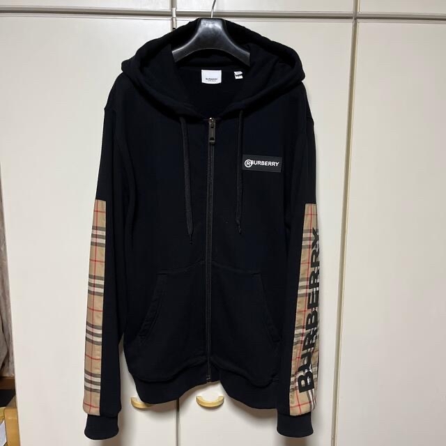 BURBERRY(バーバリー)のBurberry  20aw  バーバリー  パーカー　ショッパー付き メンズのトップス(パーカー)の商品写真