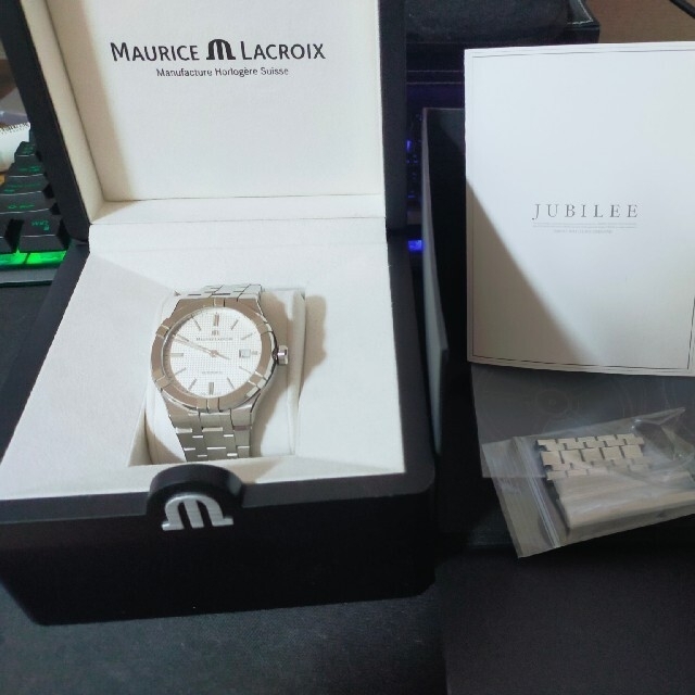 MAURICE LACROIX(モーリスラクロア)のモーリス・ラクロア　アイコン　42m メンズの時計(腕時計(アナログ))の商品写真