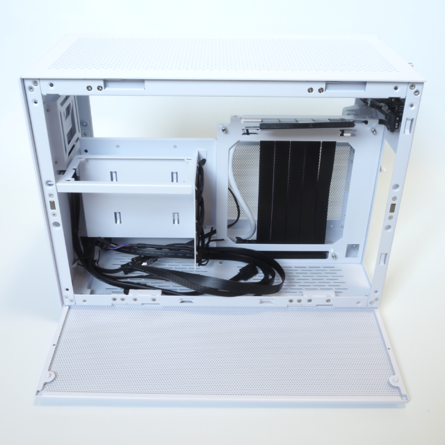 LIANLI Q58-W-4 ホワイト Mini-ITX PCケース | bombaytools.com