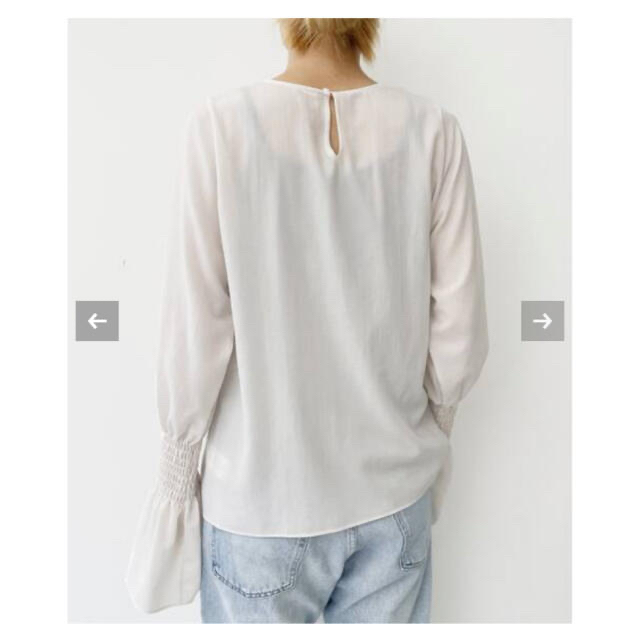 L'Appartement DEUXIEME CLASSE(アパルトモンドゥーズィエムクラス)の新品未使用☆L'Appartement  Shirring Blouse レディースのトップス(シャツ/ブラウス(長袖/七分))の商品写真