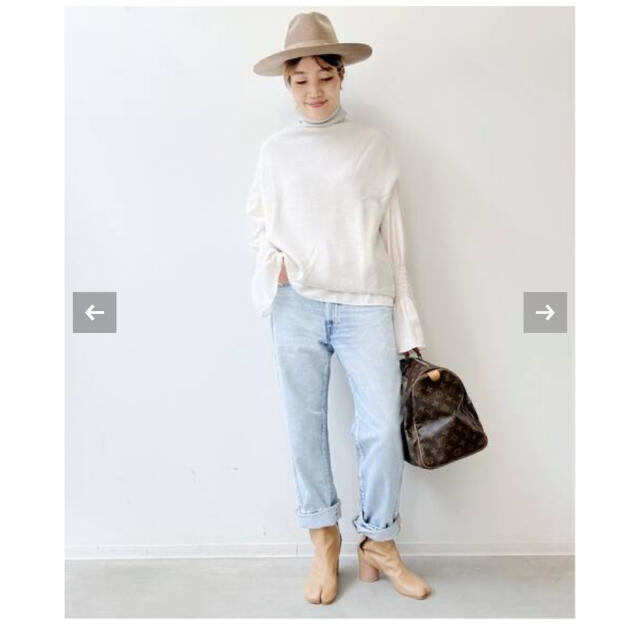 L'Appartement DEUXIEME CLASSE(アパルトモンドゥーズィエムクラス)の新品未使用☆L'Appartement  Shirring Blouse レディースのトップス(シャツ/ブラウス(長袖/七分))の商品写真