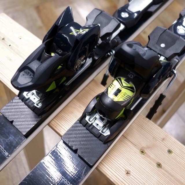 FISCHER - フィッシャー レーシング スキー RC4 GS 183 FISCHER - フィッシャー レーシング スキー RC4 GS 183