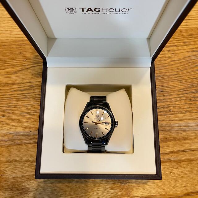 TAG Heuer(タグホイヤー)のタグホイヤー カレラ クォーツ 39㎜ 黒 WAR1113.BA0602 メンズの時計(腕時計(アナログ))の商品写真