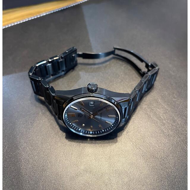 TAG Heuer(タグホイヤー)のタグホイヤー カレラ クォーツ 39㎜ 黒 WAR1113.BA0602 メンズの時計(腕時計(アナログ))の商品写真