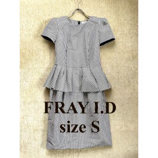 フレイアイディー(FRAY I.D)のFRAY I.D ペプラム 膝上ミニワンピース ギンガムチェック 背中 ゴム仕様(ミニワンピース)