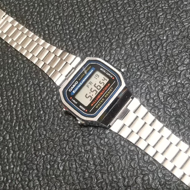 CASIO(カシオ)の中古 稼働品 A168 チプカシ チープカシオ メンズの時計(腕時計(デジタル))の商品写真