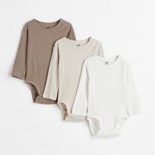 エイチアンドエム(H&M)の長袖ロンパース　3枚セット(ロンパース)