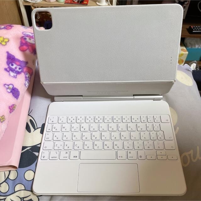 キーボード付きiPadケース