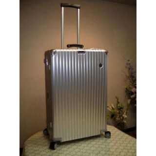 リモワ(RIMOWA)のRIMOW　ルフトハンザ　リモワ　クラシックフライト　４輪トロリーXL+(73)(トラベルバッグ/スーツケース)